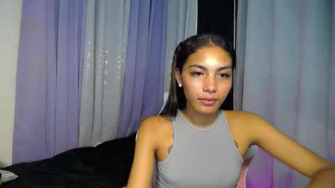 Snapshot of sweet_trishaxx chatting on 24, 2, 2025 Trisha online show from 24, 2, 2025