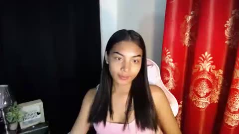 Snapshot of sweet_trishaxx chatting on 27, 10, 2025 Trisha online show from 27, 10, 2025