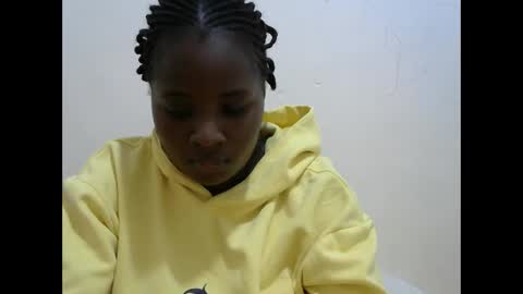 sweet_veebouset online show from 30, 3, 2026