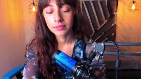 sweet_venus4 online show from 11, 3, 2025