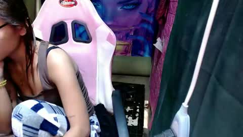 sweet_vina18 online show from 19, 2, 2026