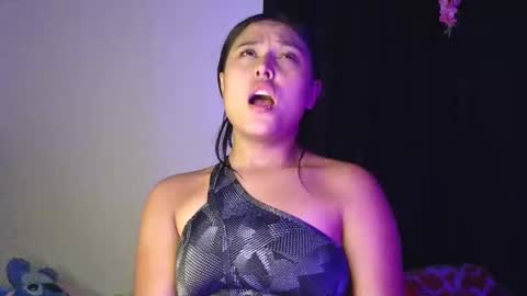 Snapshot of sweet_xuee18 chatting on 14, 12, 2024 Sweet online show from 14, 12, 2024