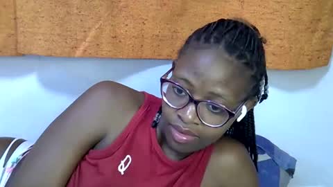 sweet_zarah online show from 17, 3, 2026