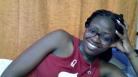 sweet_zarah online show from 10, 4, 2026