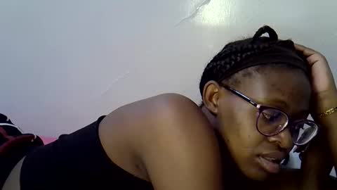 sweet_zarah online show from 21, 4, 2026