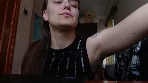 Snapshot of sweetalina13 chatting on 19, 6, 2026 sweetalina13 online show from 19, 6, 2026