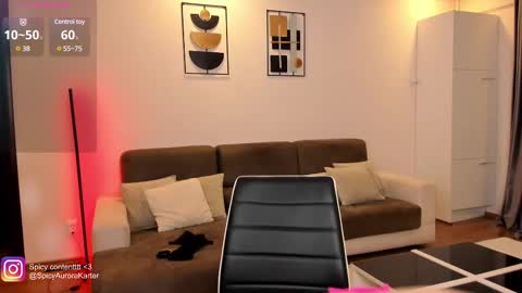 Amelia 3 - Im a naughty girl3 online show from 1, 3, 2025