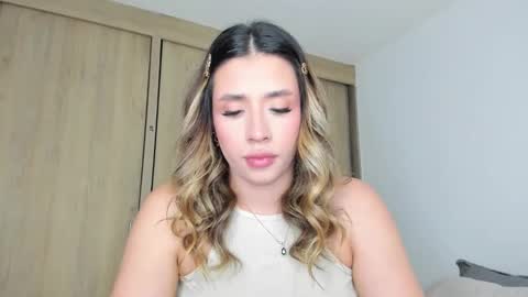 Snapshot of sweetann08 chatting on 28, 2, 2025 Camila online show from 28, 2, 2025