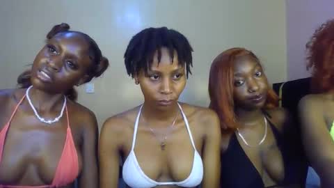 Snapshot of sweetbaby_30 chatting on 21, 4, 2026 Sweetbaby 30 online show from 21, 4, 2026
