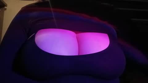 sweetcalciferr online show from 21, 11, 2025