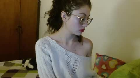 sweetcalm_ online show from 6, 6, 2026