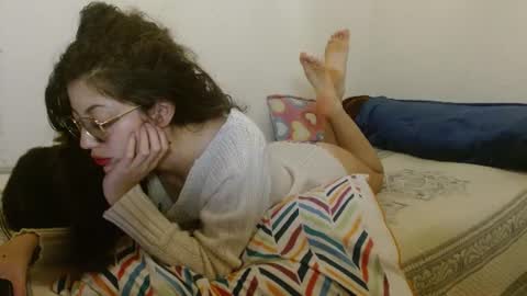 sweetcalm_ online show from 2, 7, 2026