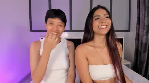 Eva Short hair girl  - Victoria Long red hair online show from 4, 2, 2026