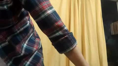 Snapshot of sweetcuervo chatting on 9, 3, 2025 sweetcuervo independent model online show from 9, 3, 2025