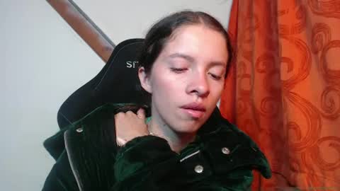 sweetdam12 online show from 7, 2, 2025