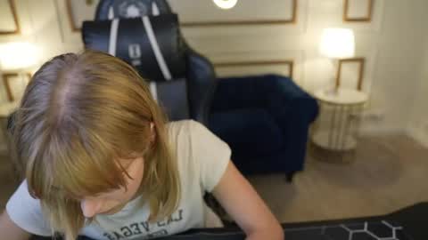 Amelia online show from 29, 7, 2026