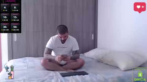 Snapshot of sweetdesires_ chatting on 17, 9, 2025 online show from 17, 9, 2025