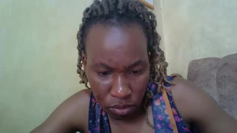 sweetdiva2012 online show from 22, 1, 2025