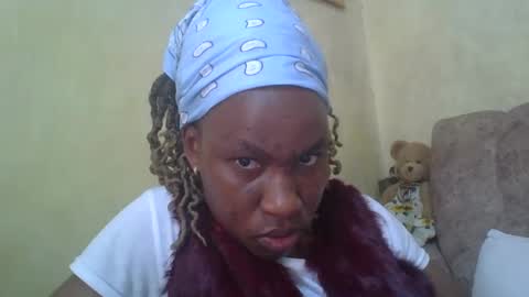 sweetdiva2012 online show from 24, 1, 2025