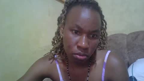 sweetdiva2012 online show from 26, 1, 2025