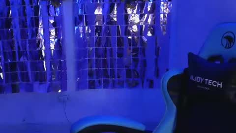 sweet  online show from 1, 2, 2025