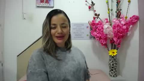 Snapshot of sweetfantasyy69 chatting on 1, 7, 2026 sweef online show from 1, 7, 2026