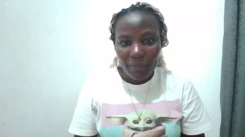 Snapshot of sweetfel chatting on 19, 4, 2026 sweetfel online show from 19, 4, 2026