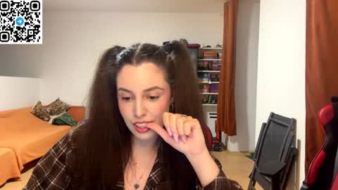 Joanna online show from 4, 6, 2026
