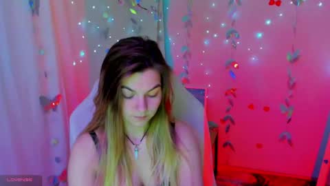 Snapshot of sweetfoyou chatting on 9, 7, 2026 sweetfoyou online show from 9, 7, 2026