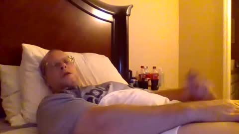 Snapshot of sweetg233 chatting on 5, 2, 2025 sweetg233 online show from 5, 2, 2025