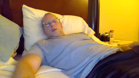 Snapshot of sweetg233 chatting on 26, 9, 2025 sweetg233 online show from 26, 9, 2025