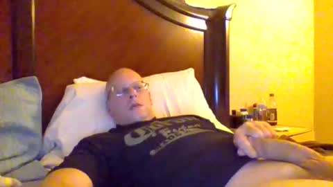 Snapshot of sweetg233 chatting on 25, 10, 2025 sweetg233 online show from 25, 10, 2025