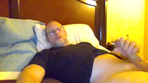 Snapshot of sweetg233 chatting on 29, 11, 2025 sweetg233 online show from 29, 11, 2025