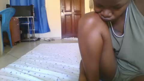 Snapshot of sweetgal2025 chatting on 4, 2, 2026 EUNICE online show from 4, 2, 2026