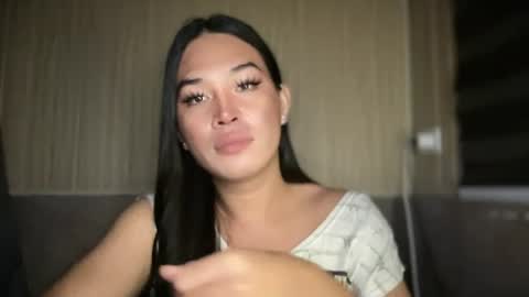sweetgirl_rhainexxx online show from 3, 7, 2026