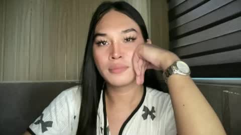 sweetgirl_rhainexxx online show from 15, 7, 2026