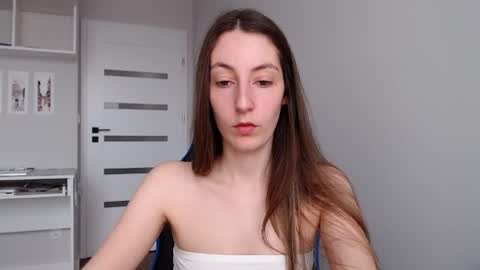 Emma  online show from 31, 5, 2026