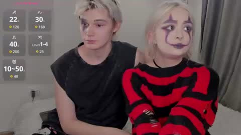 sweethearts_friends online show from 24, 7, 2026