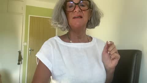 SweetHoneyMonica online show from 7, 7, 2026