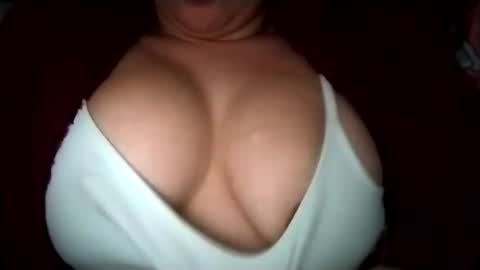 Ana Mara  i cant Make noise My family is here  online show from 18, 2, 2025