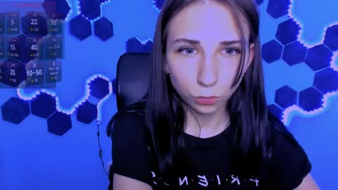Chloe online show from 11, 5, 2026