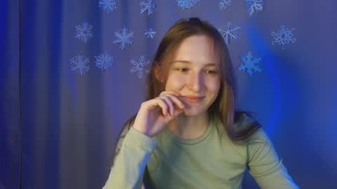 Snapshot of sweetie_lover chatting on 13, 12, 2024 Annie online show from 13, 12, 2024