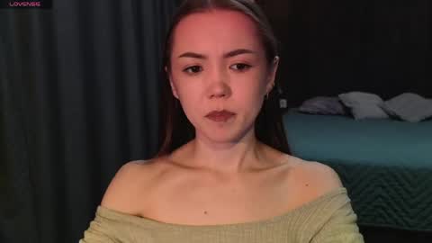 sweetieee_kira online show from 24, 4, 2026