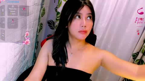 Nicole online show from 17, 4, 2026