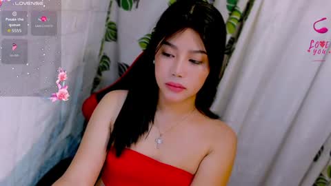 Nicole online show from 25, 4, 2026