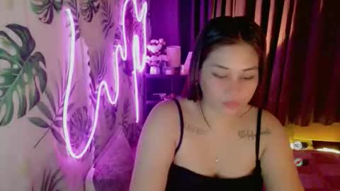 Sweet Jynn95 online show from 20, 4, 2026