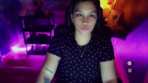 Sweet Jynn95 online show from 26, 4, 2026