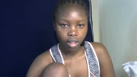 Snapshot of sweetkirrie chatting on 12, 5, 2026 sweetkirrie online show from 12, 5, 2026
