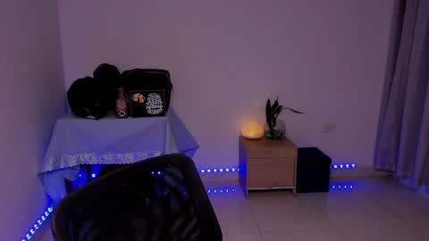 Lian online show from 6, 12, 2024