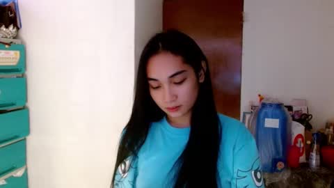 Snapshot of sweetlilly_18 chatting on 26, 1, 2025 Lilly online show from 26, 1, 2025